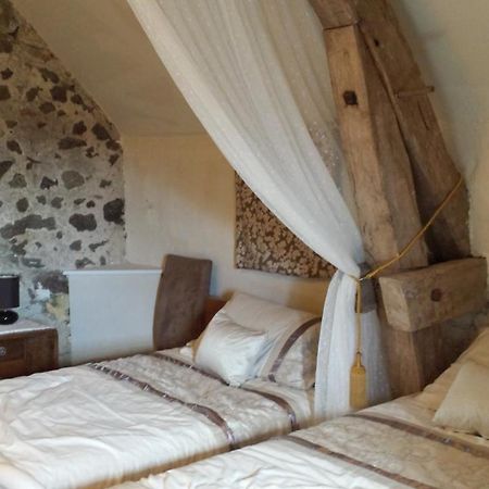 Le Petit Savriere B&B Tronget Экстерьер фото