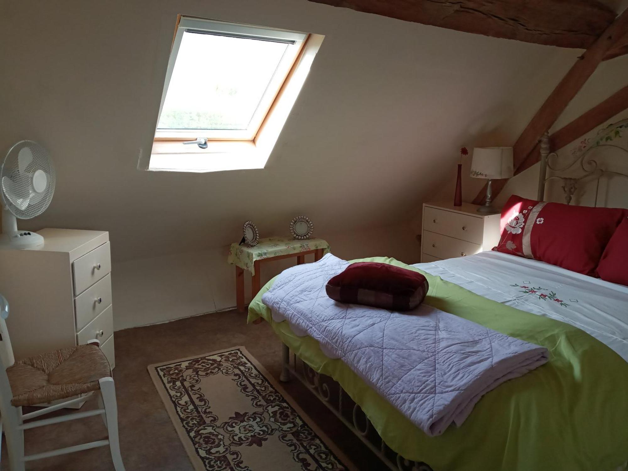 Le Petit Savriere B&B Tronget Номер фото