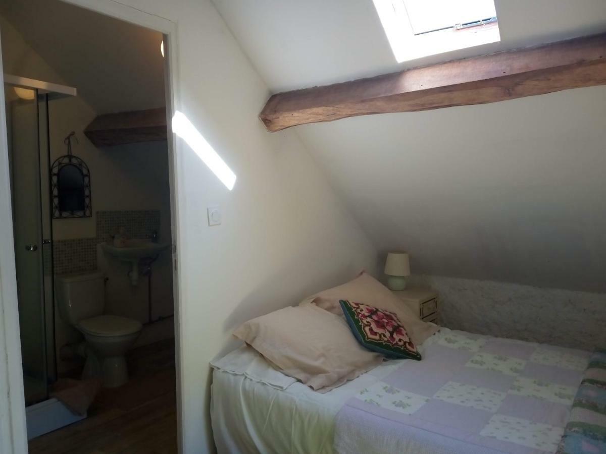 Le Petit Savriere B&B Tronget Экстерьер фото
