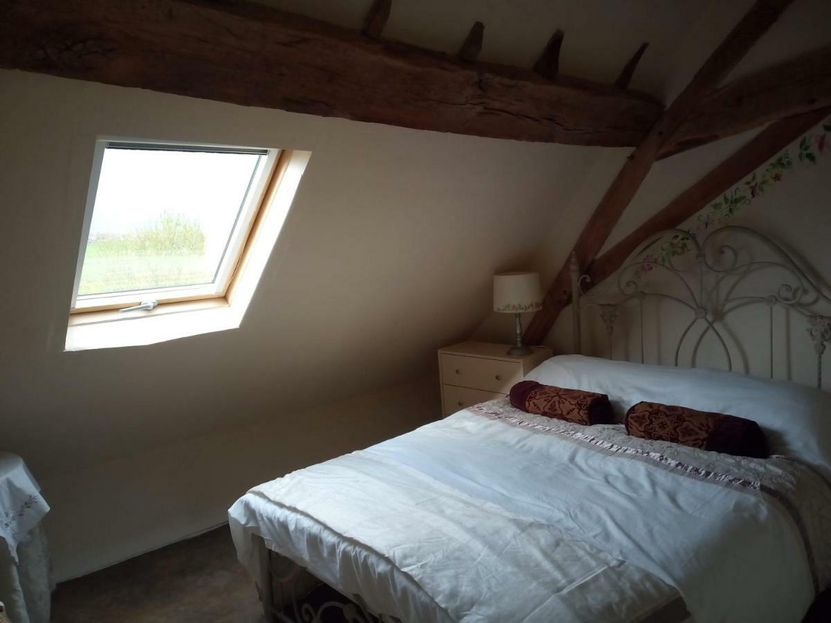 Le Petit Savriere B&B Tronget Экстерьер фото